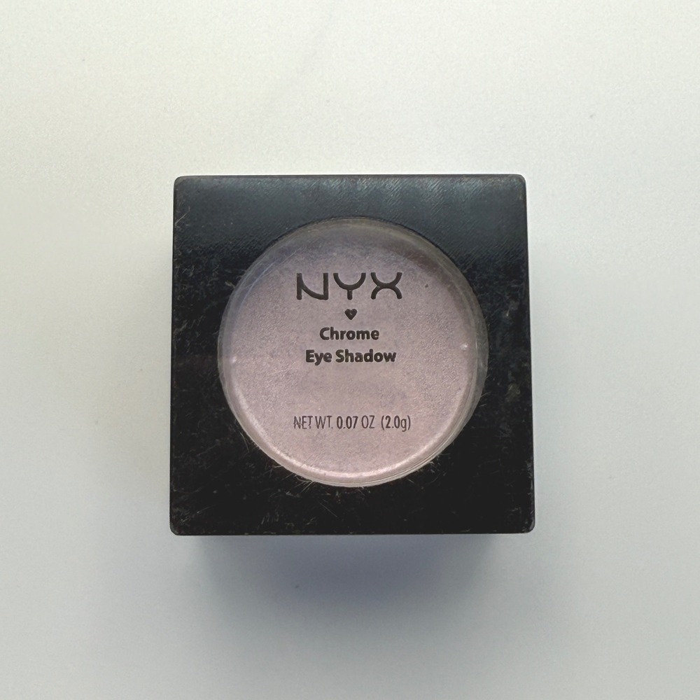 NYX Chrome Eyeshadow CES08 Embellish Makeup Lavender Lilac Cosmetic